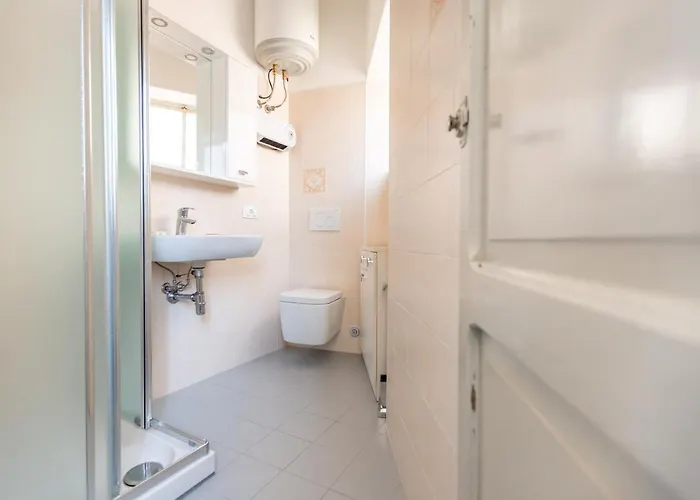 Vecchia 1907 * Perledo