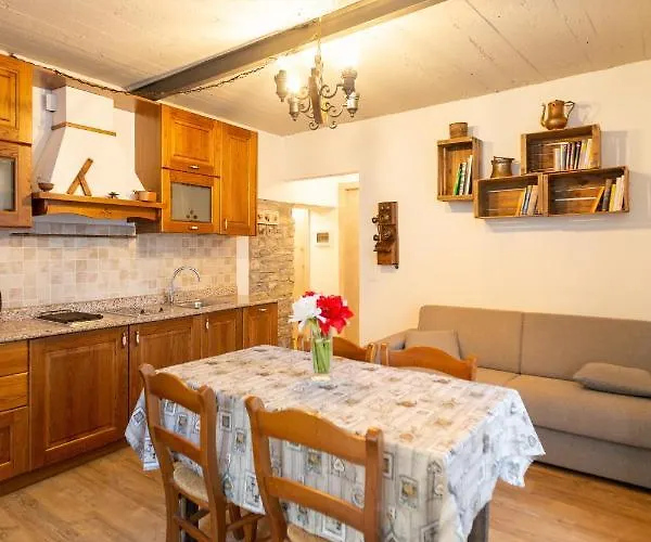 Vecchia 1907 Apartment Perledo